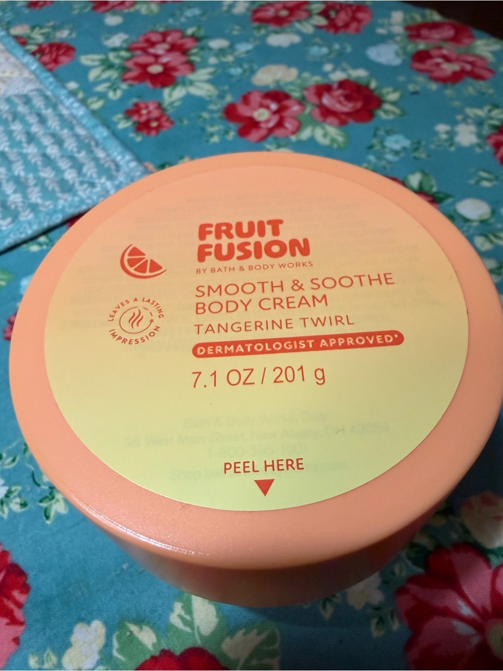 Bath & Body Works Fruit Fusion Tangerine Twirl Body Cream - Peach & Yellow